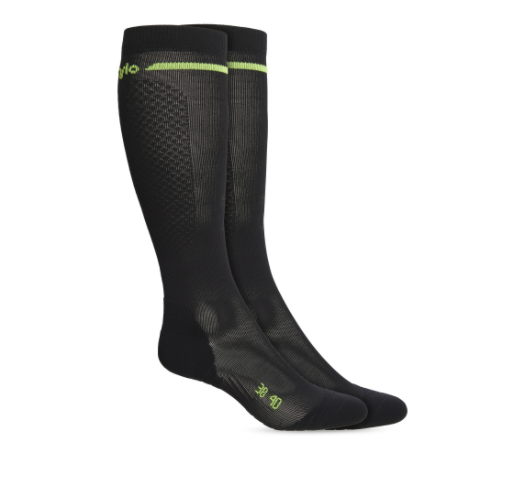 MEDIAS DE COMPRESION PARA RUNNING FUCSIA