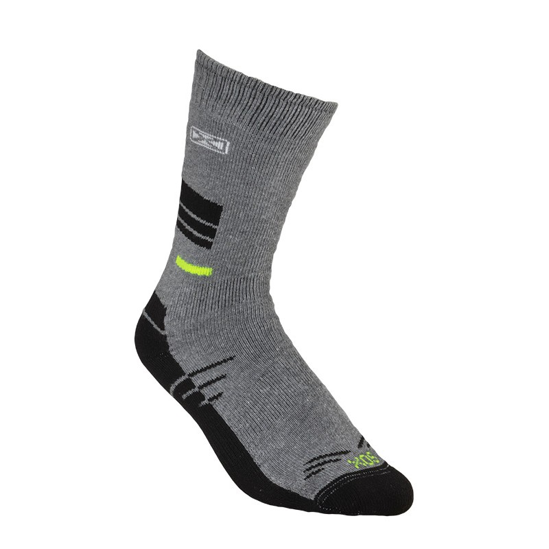 MEDIAS DEPORTIVAS SURTIDA GRIS CON NEGRO Y VERDE (DE236A)