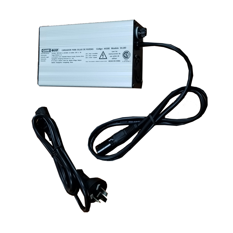 CARGADOR DE BATERÍAS PARA SILLAS DE RUEDAS MOTORIZADAS Y SCOOTERS.