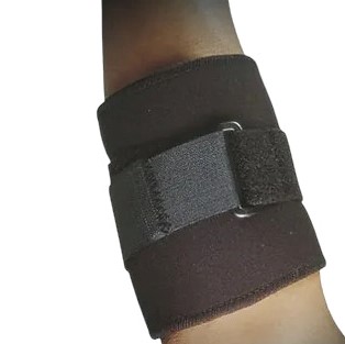 CODERA DE NEOPRENE CORTA CON AJUSTE (1)